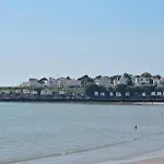 Amazing Apartment In Royan With Kitchen