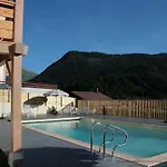 Chalet Aravis Cosy - Spa & Piscine