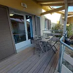 Appartement 2 Pieces Avec Terrasse Privee Et Parking - Fr-1-326-841
