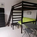 Studio Avec Terrasse Et Climatisation, Proche Plage - Fr-1-715-101