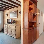 La Clusaz : Appartement 7 Pers Avec Balcons, Animaux Admis, Parking - Fr-1-818-2