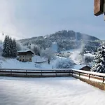 La Clusaz : Apt 10 Pers, Terrasse, Wifi, Animaux Ok - Fr-1-818-48
