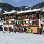 La Clusaz: Appartement 2 Ch, 6 Pers, Wifi, Animaux Acceptes - Fr-1-818-43