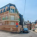 Bourgeois Apartment