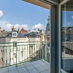 Bourgeois Apartment
