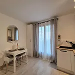 Studio Neuf Centre Ville, Proche Port Et Commerces