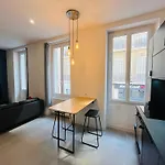 Joli T2 Moderne Au Coeur De Marseille - Place Castellane