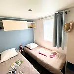 Camping 4 Etoiles - Parc Aquatique - Eeiaia