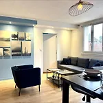 La Promenade, T4 In Secure Residence