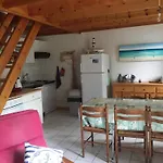 Detente Et Confort Proche De La Mer