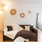 Le Cosy Des Remparts! Aigues-Mortes