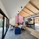 La Belle Vie
