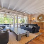 Superbe Villa De Plage Avec Piscine Chauffee Et Jacuzzi Proche Des Plages