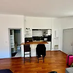 Grand Studio A 2 Pas Du Vieux Port, Quartier Gabut