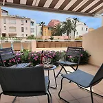 Au Coeur Du Cap Studio-Terasse-Piscine-Mer