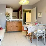 Appartement Coeur De Ville Les Sables - 4 Personnes