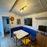 Mobile-Home Au Bord De La Plage