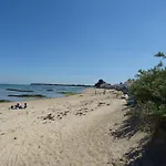 Charmante Maisonnette A 400M De La Plage