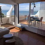 Appartement Spacieux 3 Pieces Avec Clim Et Parking, Vue Mer - Fr-1-731-122