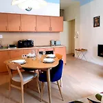 Chez Laura & Thomas - Appartement T3 Centre Ville, Proche Vieux Port, Opera, Place Aux Huiles