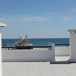 Superbe Appartement Entierement Renove 4Est211