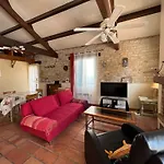 Maison Agreable Avec Cour Privee