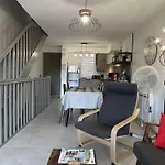 Triplex 3 Pieces Pres De La Plage A Banyuls-Sur-Mer, Parking, 4 Personnes - Fr-1-225C-156