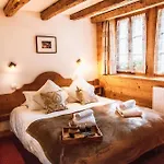 Chalet La Desmeuniere Self Catered