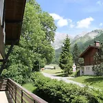 Superbe Chalet Aux Confins, Acces Direct Aux Pistes, 4 Chambres, Cheminee - Fr-1-459-4