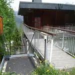 Chalet Douillet A 200M Des Pistes Avec Cheminee, Balcon Et Baignoire Balneo - Fr-1-562-17