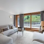 Superbe 3 Pieces + Cabine, 6 Couchages, Au Pied Des Pistes De Courchevel Village - Fr-1-562-26
