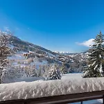 Chalet Mitoyen A Courchevel Moriond, 4 Chambres, 8 Personnes, Ski Aux Pieds, Parking, Services Inclus - Fr-1-563-104
