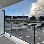 Charmant Appartement Proche Plage Avec Balcon Et Parking Prive - Fr-1-465-123