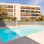 Studio Moderne Et Cosy