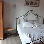 Charmante Maison De Pays Dans Le Centre De St Denis D'Oleron