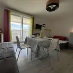 Studio La Rochelle Lr180-054