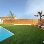 Valras-Loc Villa Familiale Avec Piscine