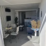 Naturiste Cap D'Agde Port Ambonne 204