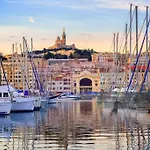 Studio Chic Moderne Marseille