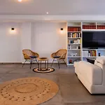 La Maison Bleue Confort Et Elegance