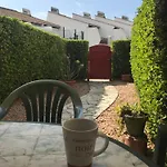 La Grande Motte Appart 4 Pers Rdj Piscine