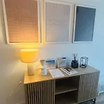 Le Bel Escale Avec Son Balcon
