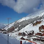 Spacious Flat In M Ribel Near The Ski Lifts