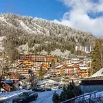 Appartement Centre Village ★★★, Parking, Wifi, Pied Des Pistes, Confort 4 Pers - Fr-1-437-14