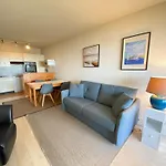 C2111 Appartement Vue Mer Terrasse, Parking