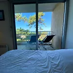 C2111 Appartement Vue Mer Terrasse, Parking