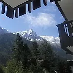 Studio Chamonix - Animaux Admis, Parking, Balcon - Fr-1-517-27