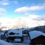 Appartement Ski Aux Pieds Avec Balcon A Courchevel 1850 - Fr-1-514-40