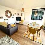 Magnifique Appartement Vue Mer A 50 M De La Plage