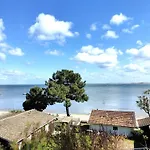 Grande Villa Avec Jacuzzi A La Pointe Aux Chevaux - Fr-1-736-23
